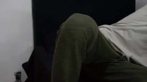 Snapshot of sebastiano_97 chatting on 02.12.25 Sebastiano online show from 02.12.25