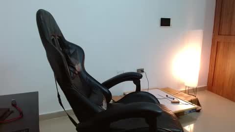 Snapshot of sebastiano_97 chatting on 04.08.26 Sebastiano online show from 04.08.26