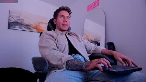 Lucian Sinclair online show from 01.18.25