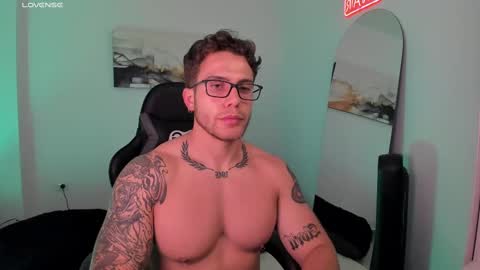 Lucian Sinclair online show from 02.20.25