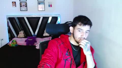 Snapshot of sebasxxl12 chatting on 05.04.26 Sebas online show from 05.04.26