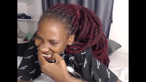 sebatrishaa online show from 09.19.25