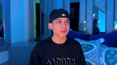 Sebastian online show from 09.19.25