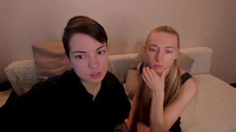 Amanda and  pair in a real life we love each other but can play with you online show from 12.10.24