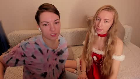 Amanda and  pair in a real life we love each other but can play with you online show from 12.21.24