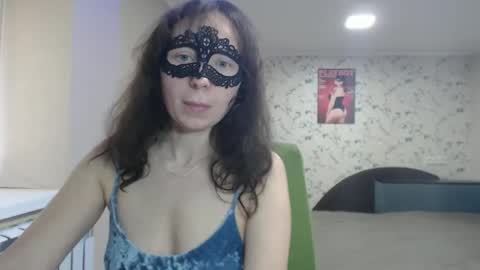 Elly online show from 09.18.25