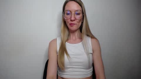 Snapshot of secretcandy222 chatting on 02.11.26 secretcandy222 online show from 02.11.26