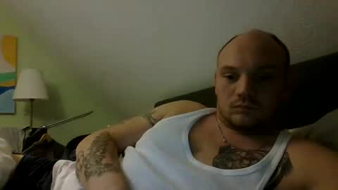 Snapshot of secretcplg chatting on 01.06.25 Simon online show from 01.06.25