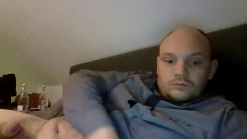 Snapshot of secretcplg chatting on 02.04.25 Simon online show from 02.04.25