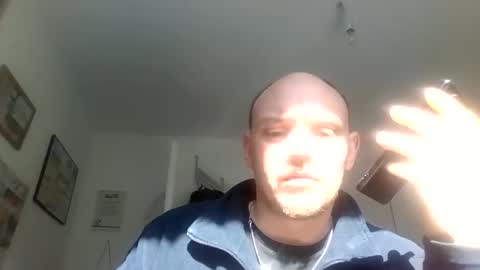 Snapshot of secretcplg chatting on 04.15.26 Simon online show from 04.15.26