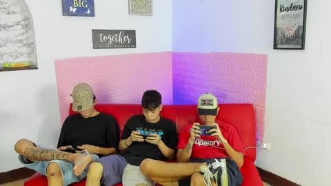 Snapshot of secretluna_ chatting on 03.31.26 secretluna_ online show from 03.31.26