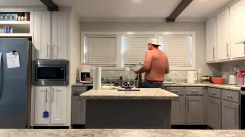 Snapshot of secretlyseductive9399 chatting on 02.02.25 secretlyseductive9399 online show from 02.02.25