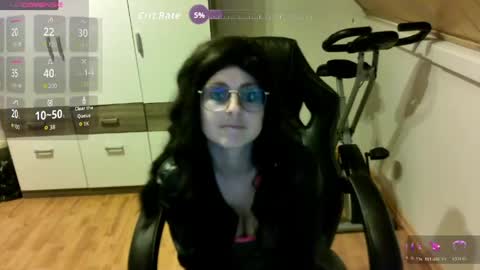 secretmia94 online show from 04.30.26