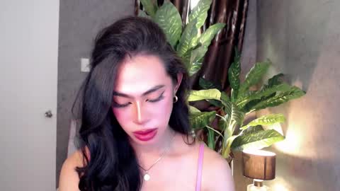 Snapshot of sectivedivadoll69x chatting on 12.10.24 xam online show from 12.10.24