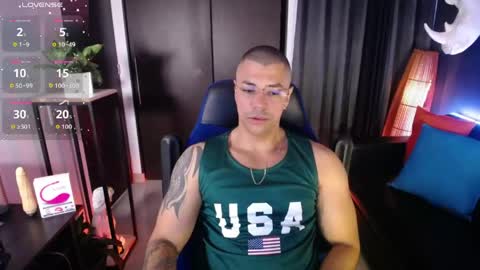 Snapshot of seddy_ chatting on 04.19.26 sed online show from 04.19.26