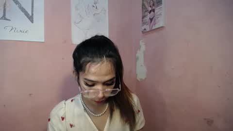 JUST CALL ME ABIA  online show from 02.11.25