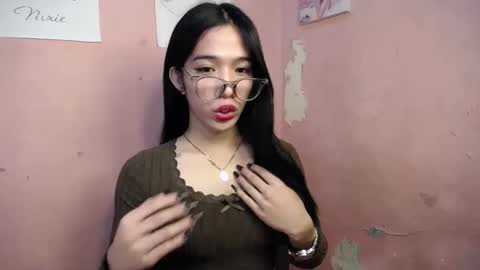 JUST CALL ME ABIA  online show from 03.04.25