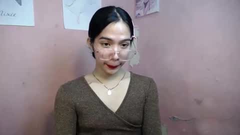 JUST CALL ME ABIA  online show from 03.09.25