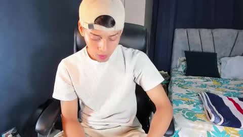 Angel online show from 10.07.25