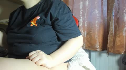 Snapshot of seductive_she_wolf chatting on 01.19.26 seductive_she_wolf online show from 01.19.26
