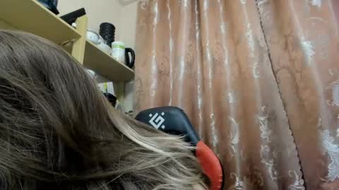 Snapshot of seductive_she_wolf chatting on 04.30.26 seductive_she_wolf online show from 04.30.26