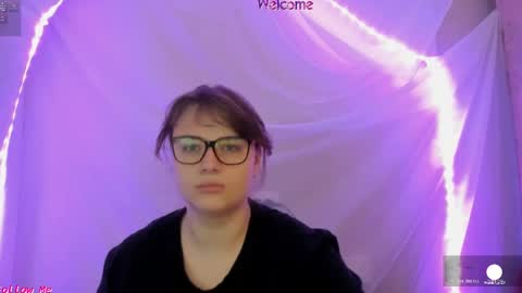 Snapshot of seductive_she_wolf chatting on 06.02.26 seductive_she_wolf online show from 06.02.26