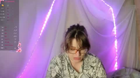 Snapshot of seductive_she_wolf chatting on 06.24.26 seductive_she_wolf online show from 06.24.26