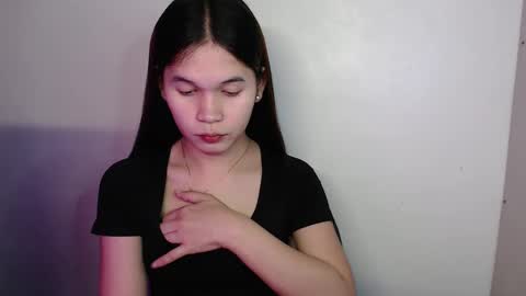 Snapshot of seductivemegoftheworld_ chatting on 12.16.24 MEG online show from 12.16.24