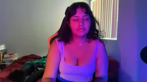 Snapshot of seductivemuse chatting on 10.15.25 seductivemuse online show from 10.15.25