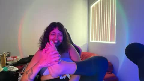 Snapshot of seductivemuse chatting on 10.25.25 seductivemuse online show from 10.25.25