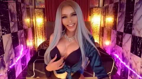 Snapshot of seductresskatarina chatting on 05.05.26 KATARINA LUST online show from 05.05.26