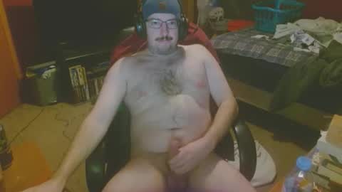 Snapshot of seek_1g chatting on 12.21.25 seek_1g online show from 12.21.25