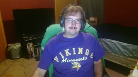 Snapshot of seek_1g chatting on 06.27.26 seek_1g online show from 06.27.26
