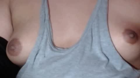 Snapshot of selda_ chatting on 01.15.25 Selda online show from 01.15.25