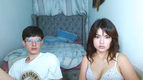 Snapshot of selena_and_andress chatting on 02.21.25 Selena Andress online show from 02.21.25