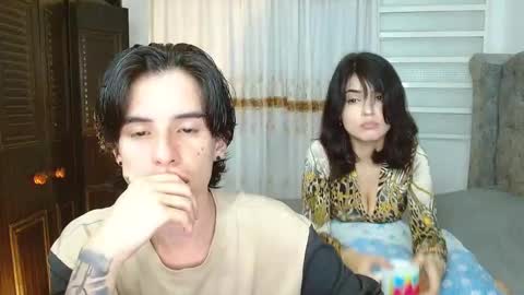 Snapshot of selena_and_andress chatting on 11.18.25 Selena Andress online show from 11.18.25