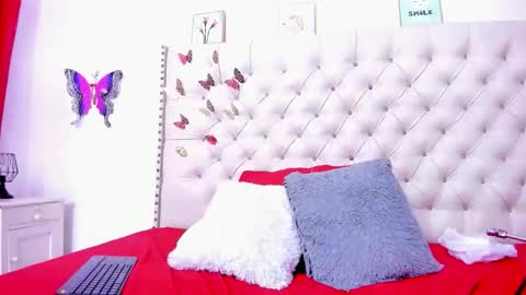 selena_beautyy online show from 02.02.26