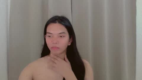 Snapshot of selena_fuckdoll chatting on 12.15.24 Selena online show from 12.15.24