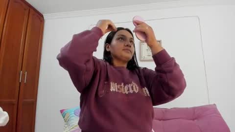 Karen online show from 04.17.26