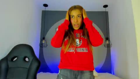 Selena online show from 10.16.25