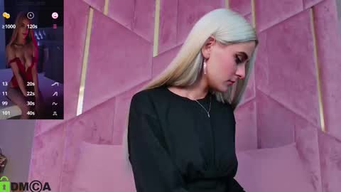 Selena online show from 09.28.25