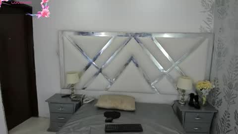 Selena reyess online show from 01.13.26