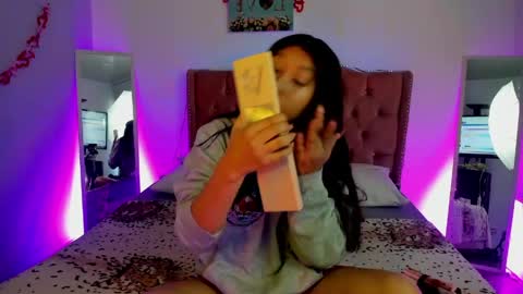Snapshot of selene_rushe chatting on 04.27.26 selene rushe online show from 04.27.26