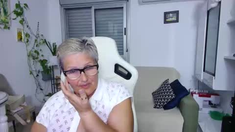 Snapshot of selenna57 chatting on 05.26.26 Selenna online show from 05.26.26