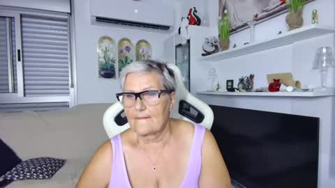 Snapshot of selenna57 chatting on 07.12.26 Selenna online show from 07.12.26