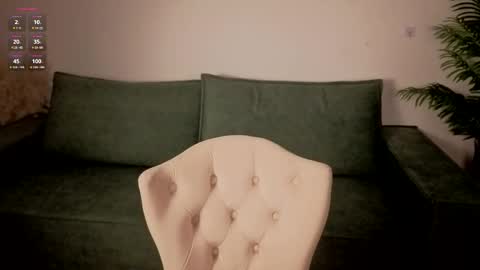Snapshot of selina_coy chatting on 04.27.26 lina next stream nearest evening online show from 04.27.26