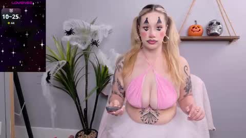 Selina Mae online show from 11.01.25