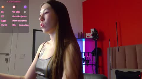 Nicole online show from 04.15.26