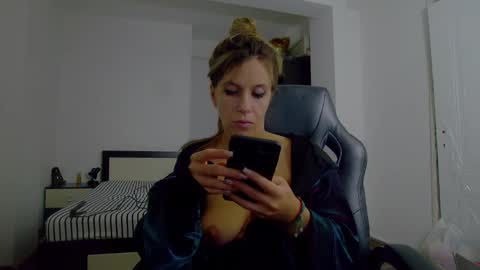 sellena_angel online show from 11.19.25