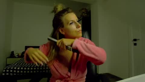 sellena_angel online show from 04.25.26